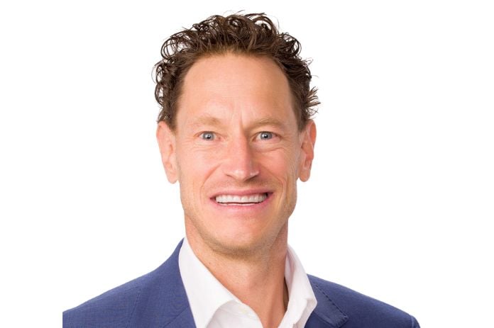 Ryan Ollivier Headshot